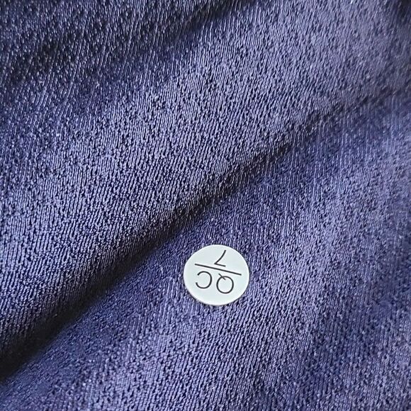 Lululemon Athletica Top - Picture 8 of 8